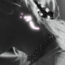 Discovery icon for kpop media hub + guild tag Discord server